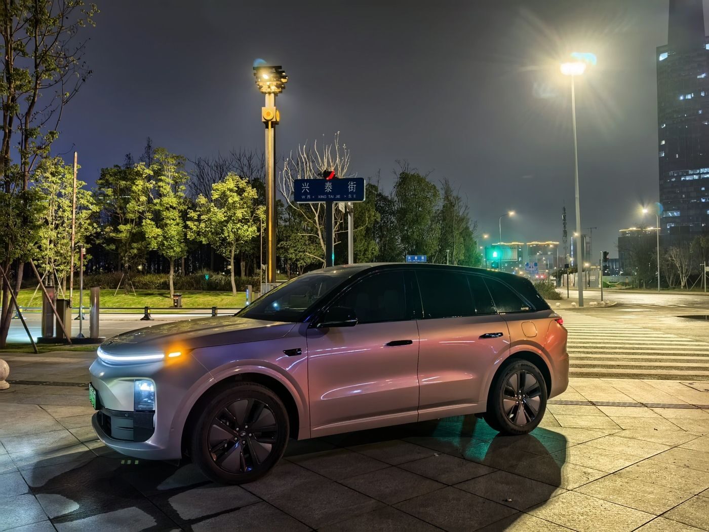 九五至尊VIONE口碑_九五至尊VI汽车